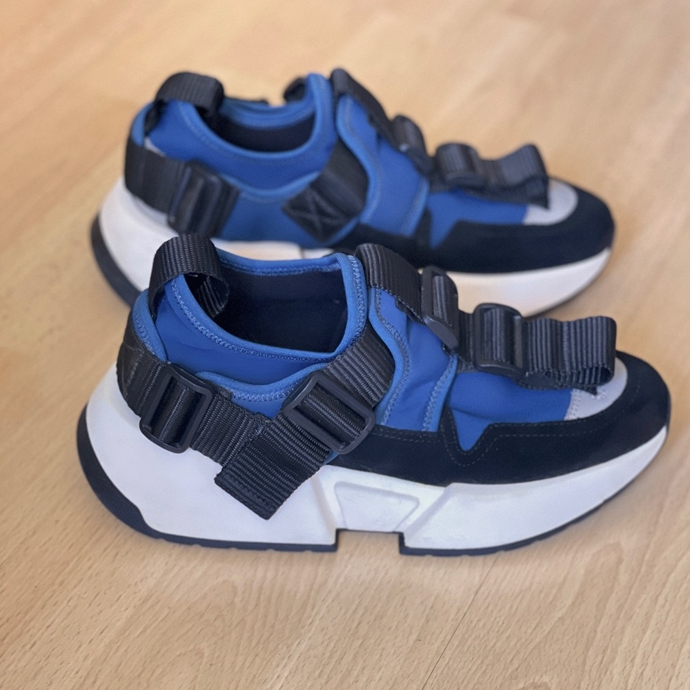 MAISON MARGIELA MM6 Slip-On Platform Sneakers Size 37 / US7